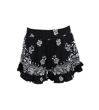 *Bandana Print Ruffle Short*