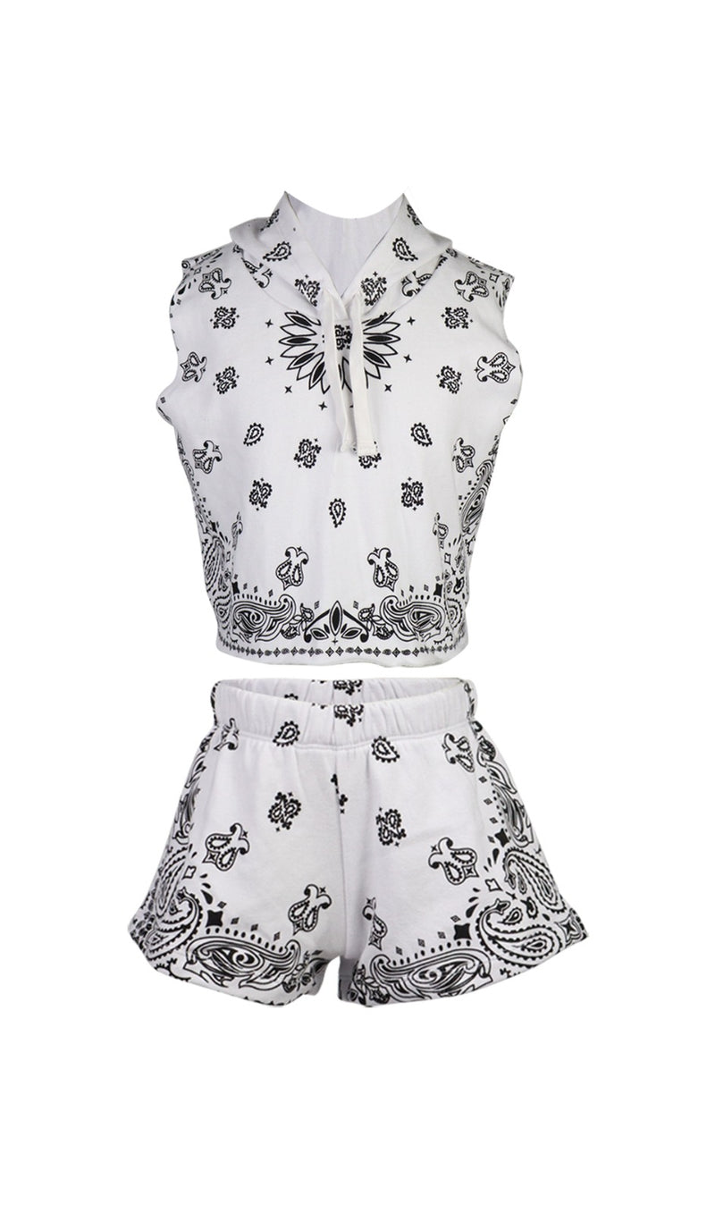 *Bandana Print Short*