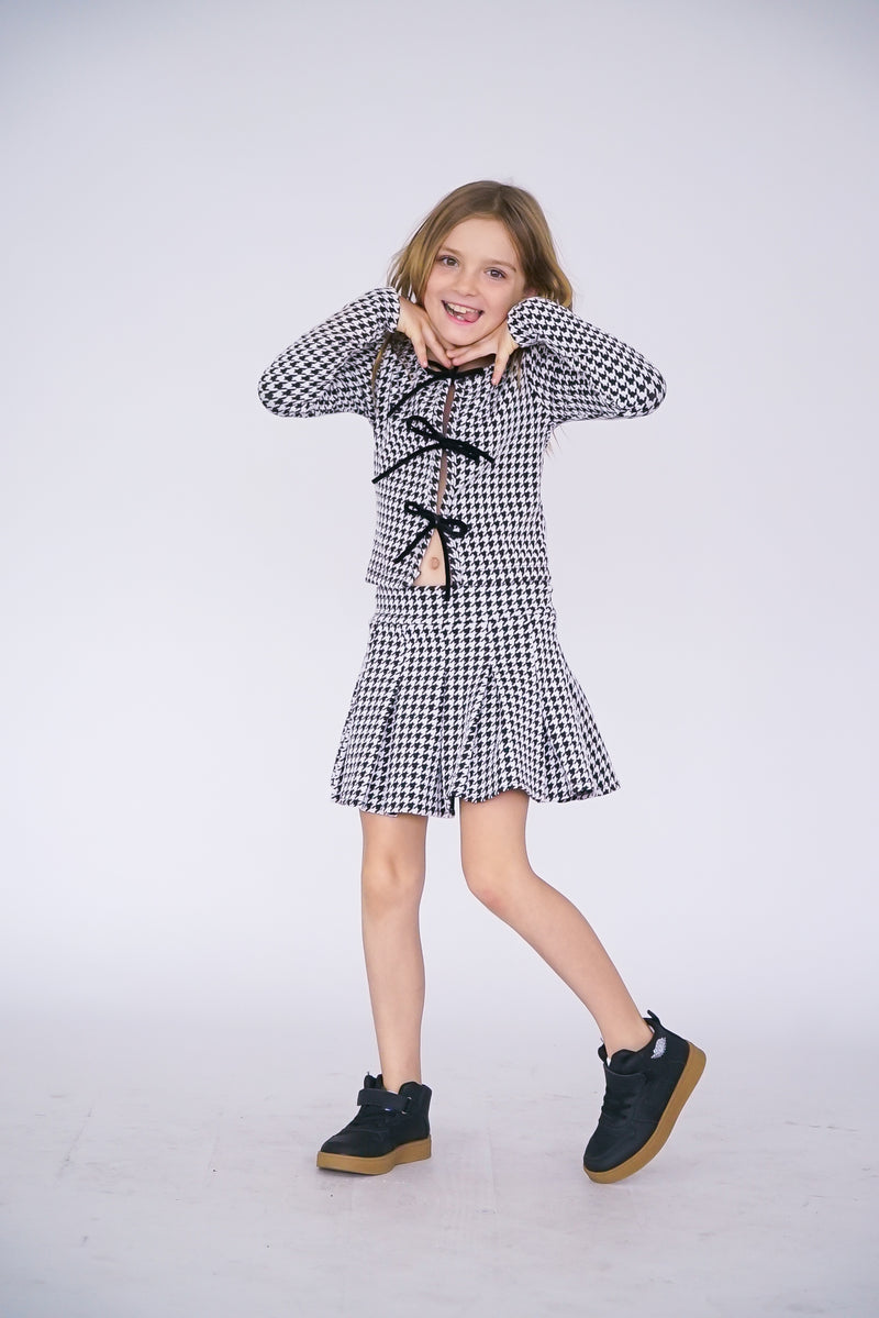 *Houndstooth Cardigan*