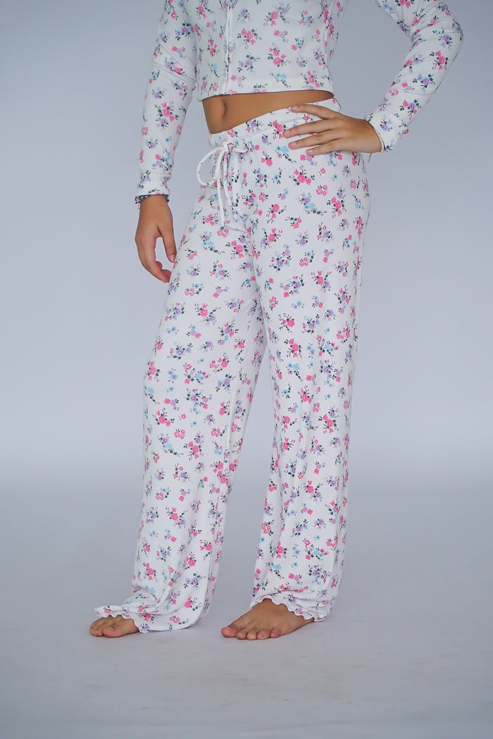 *Sara Floral Pant*