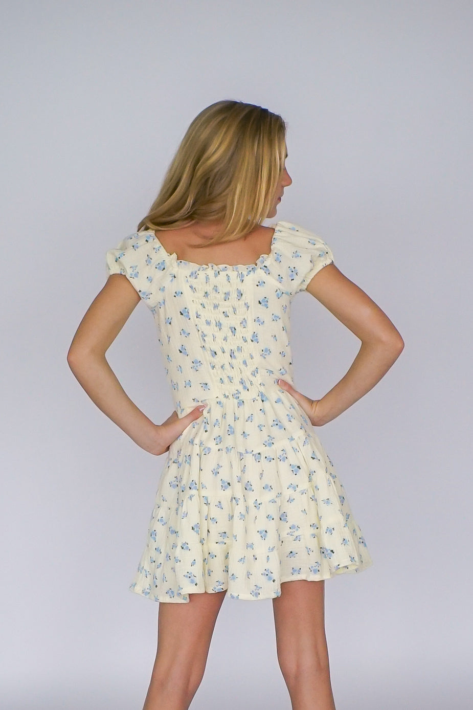 *Floral Puff Sleeve Dress*