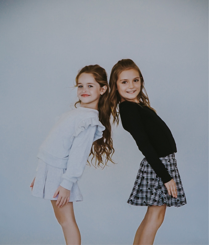 *Fleece Ruffle Sleeve Sweatshirt*