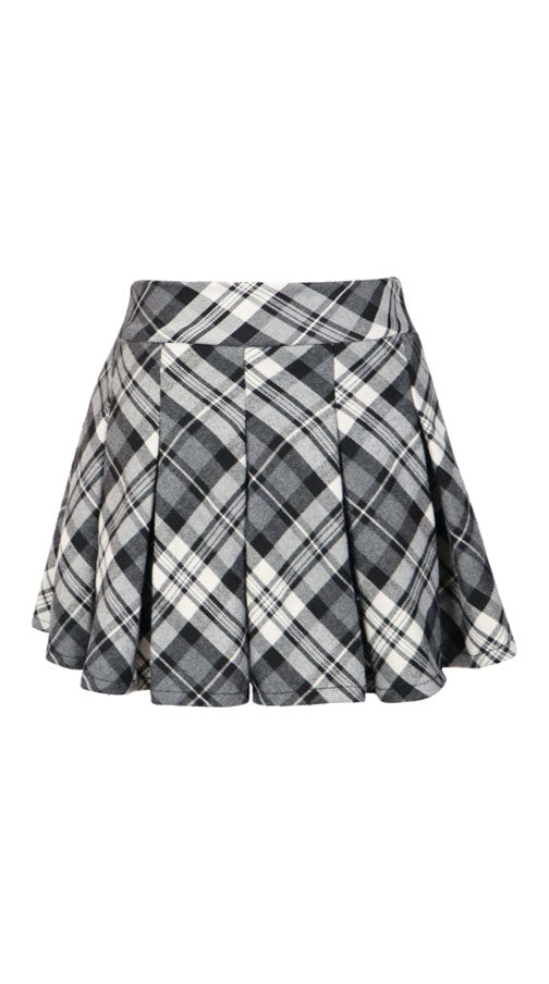 *Plaid Pleated Skirt*