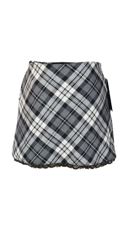 *Plaid Mini Skirt*