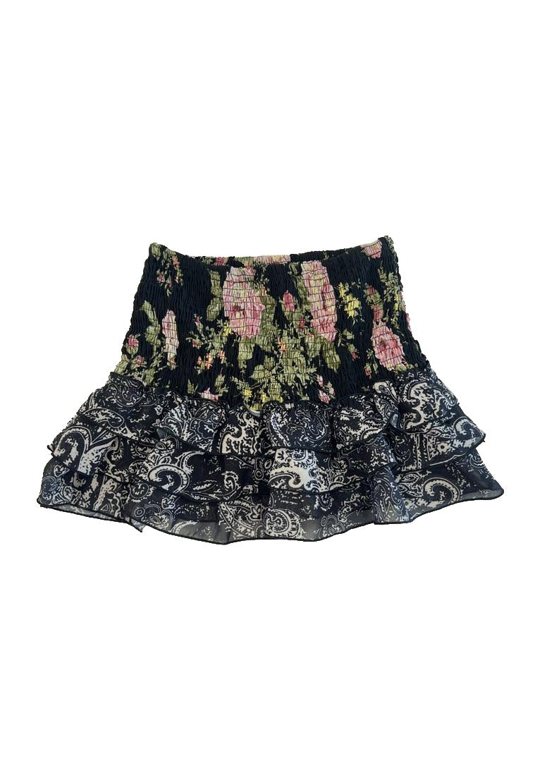 *Black Cabage Rose Smocked Skirt*