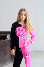 *Black pink bleach Bolt SM Sweatshirt*