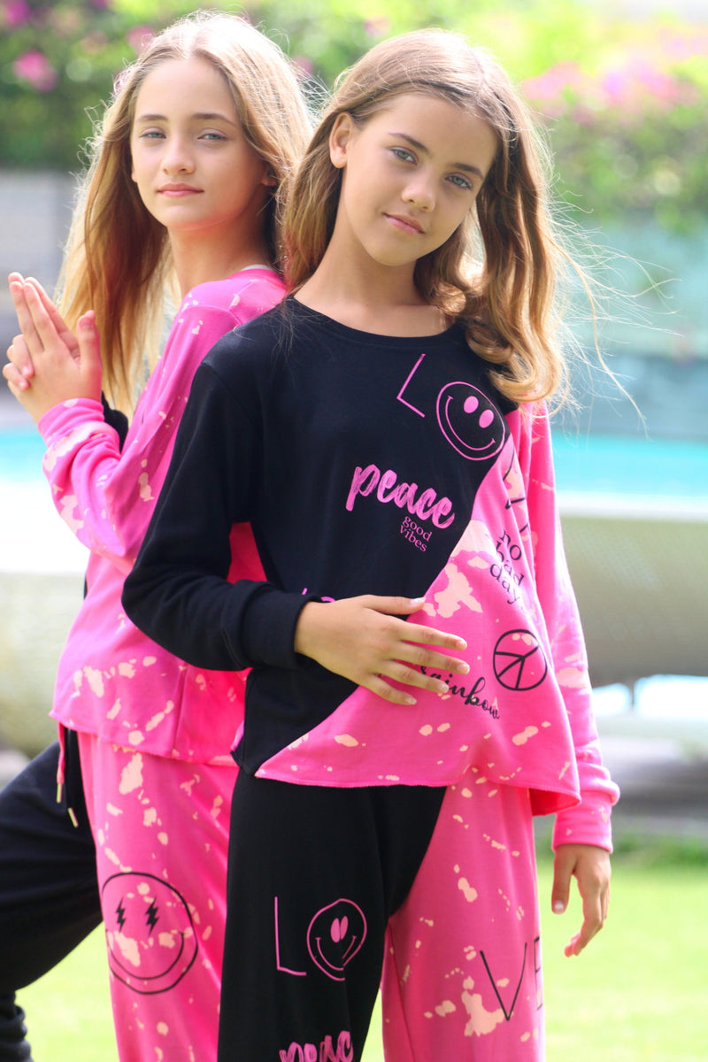 *Black Pink Bleach Multi Words Sweatshirt*